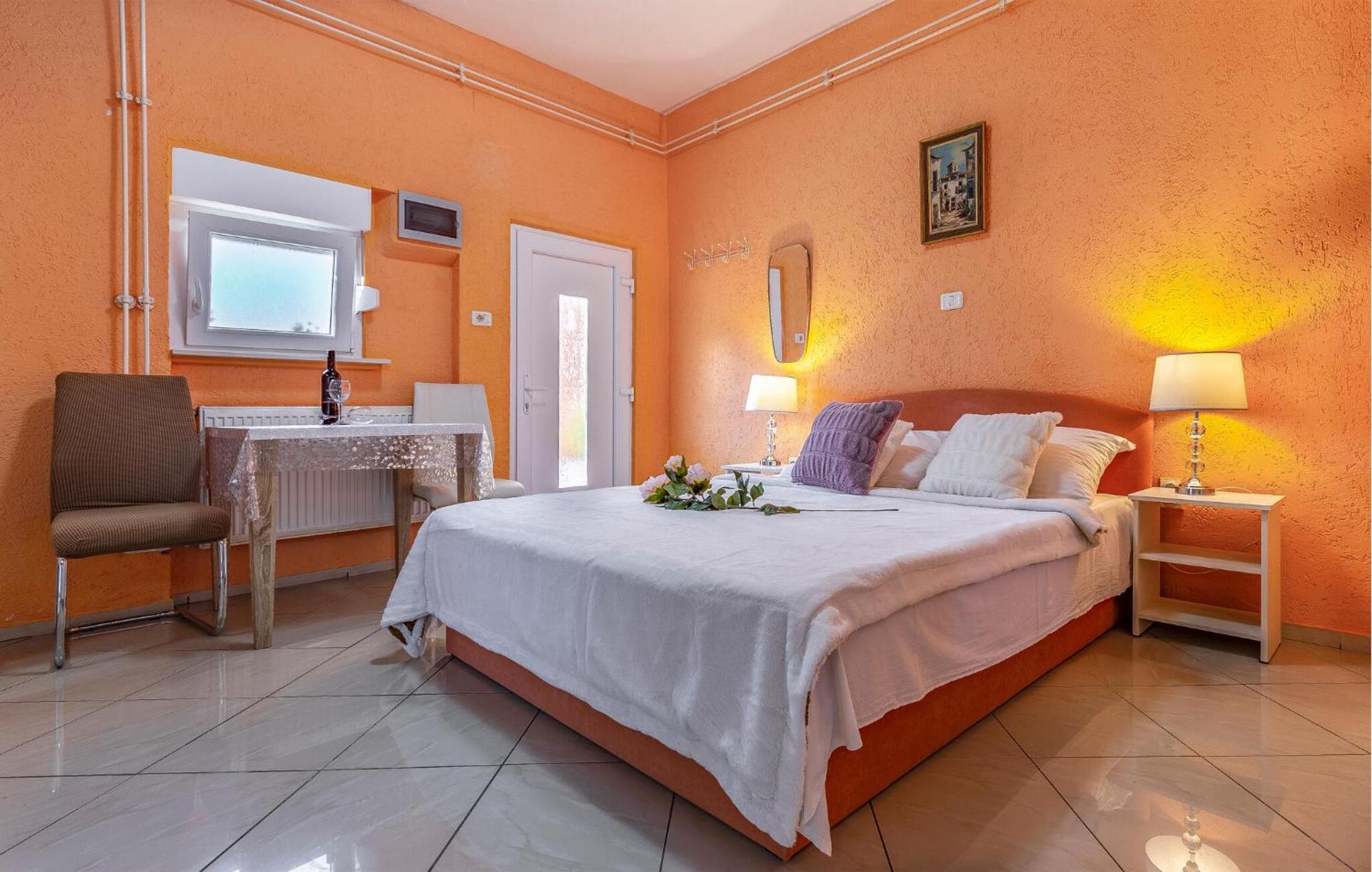Pet Friendly Apartment In Medulin With Wifi Exteriör bild