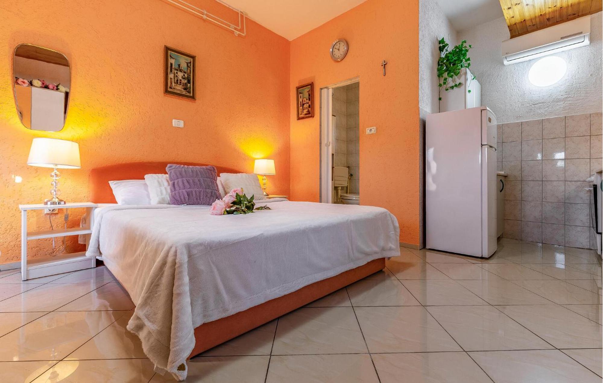 Pet Friendly Apartment In Medulin With Wifi Exteriör bild