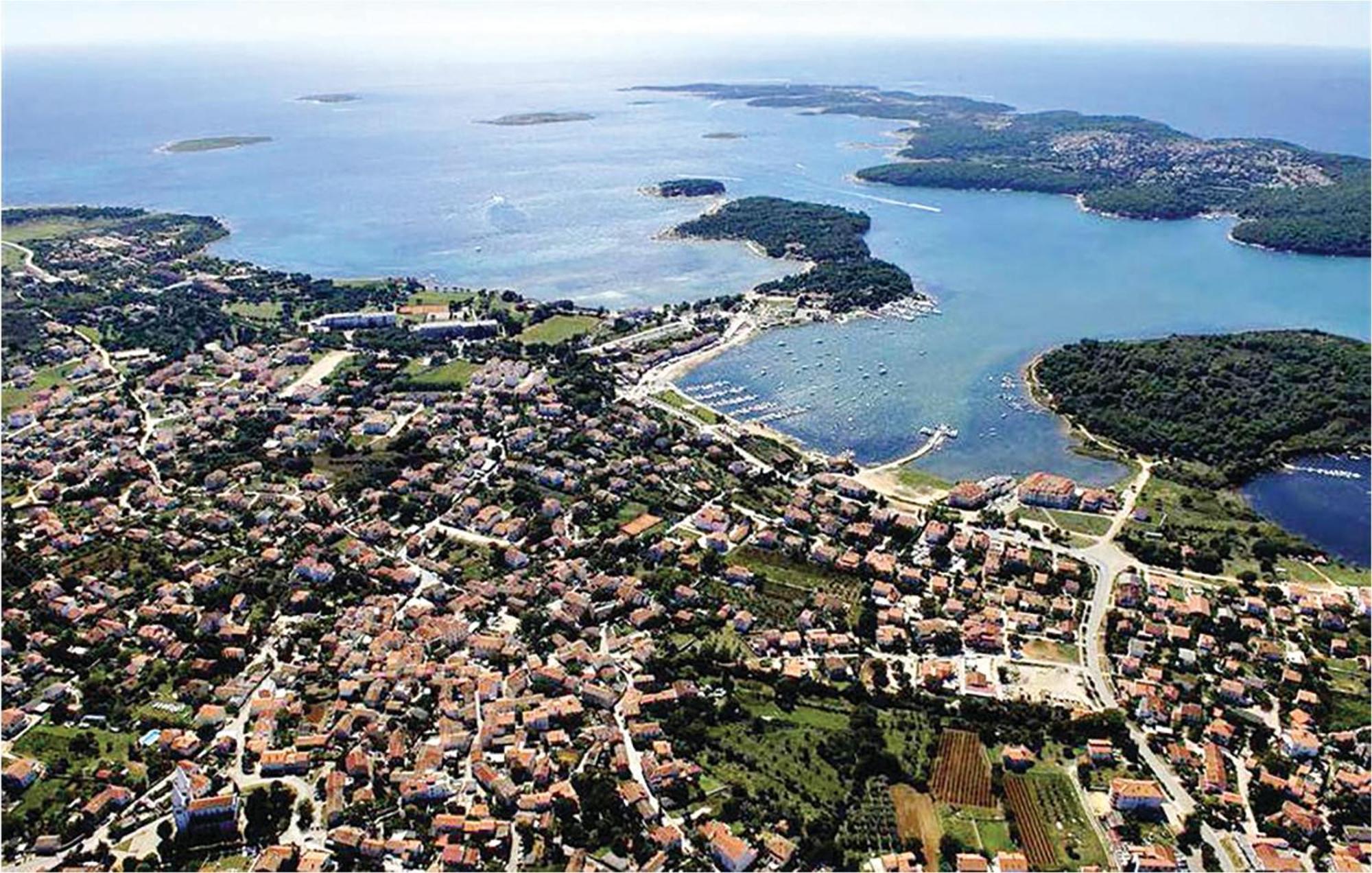 Pet Friendly Apartment In Medulin With Wifi Exteriör bild