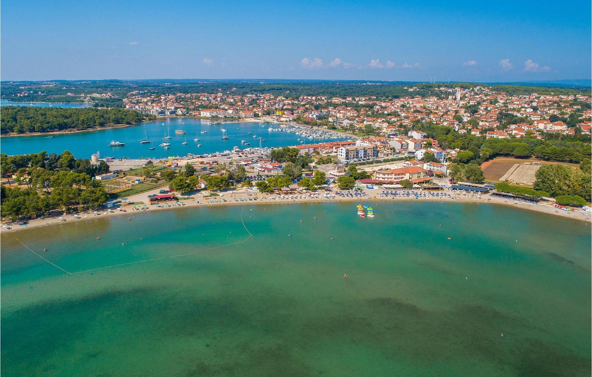 Pet Friendly Apartment In Medulin With Wifi Exteriör bild